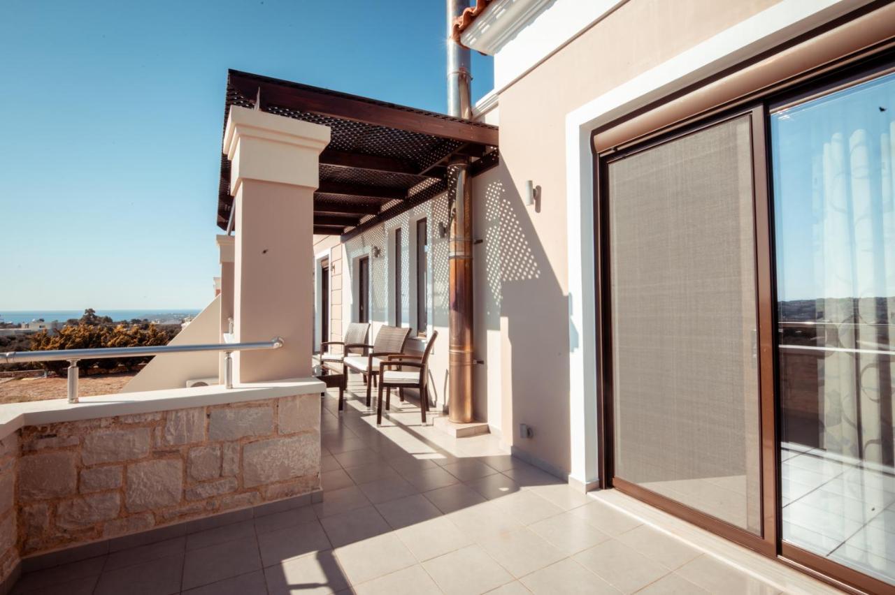 Harmony Deluxe Villa With Sea Mountain View Kambanion Exterior photo
